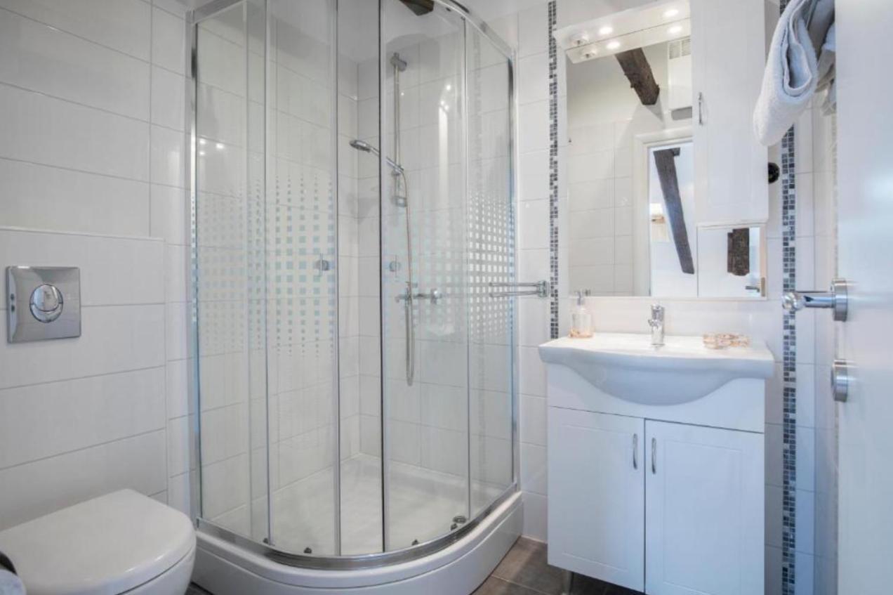 Central Apartments Pula Ngoại thất bức ảnh