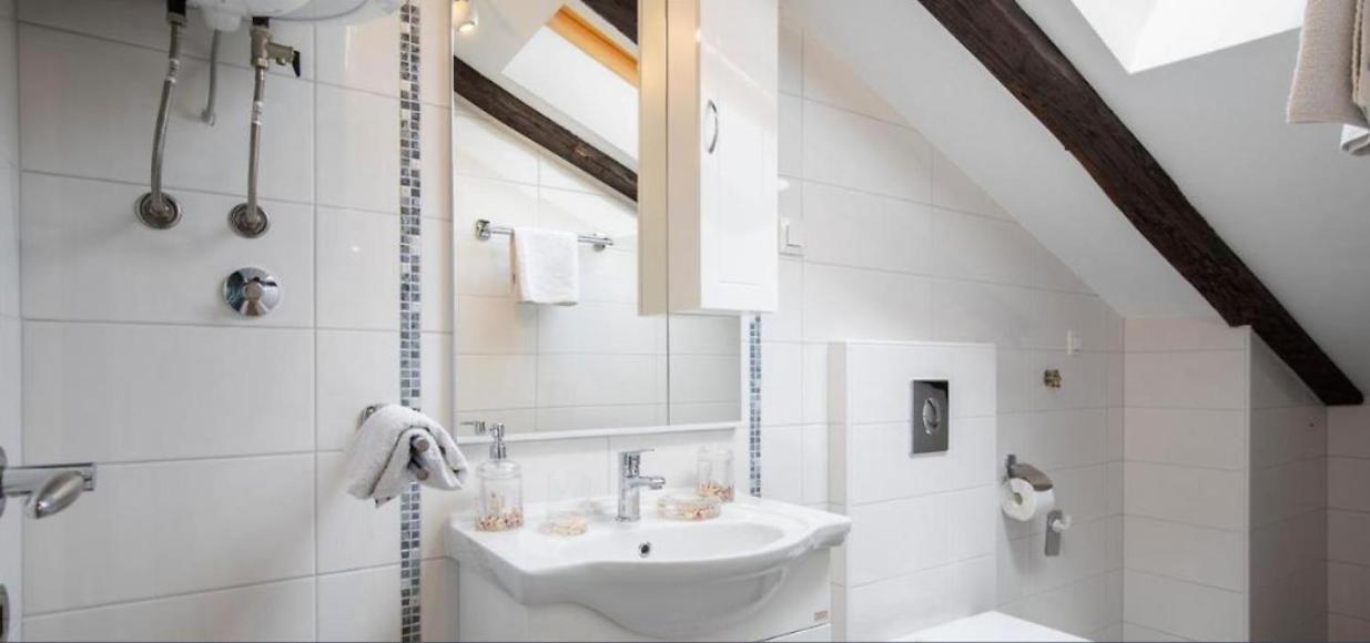 Central Apartments Pula Ngoại thất bức ảnh